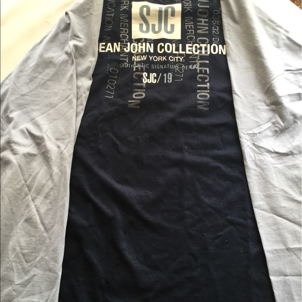A exclusive Sean John shirt